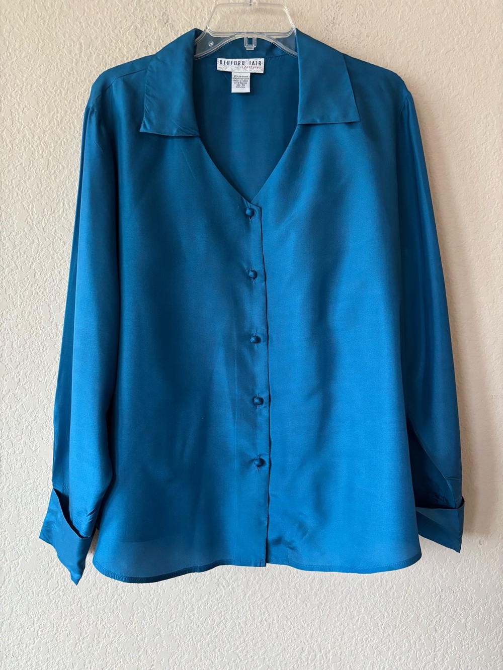 BEDFORD FAIR Size 1X Vintage 100% Silk Blue Pocket Long Sleeve Button Up